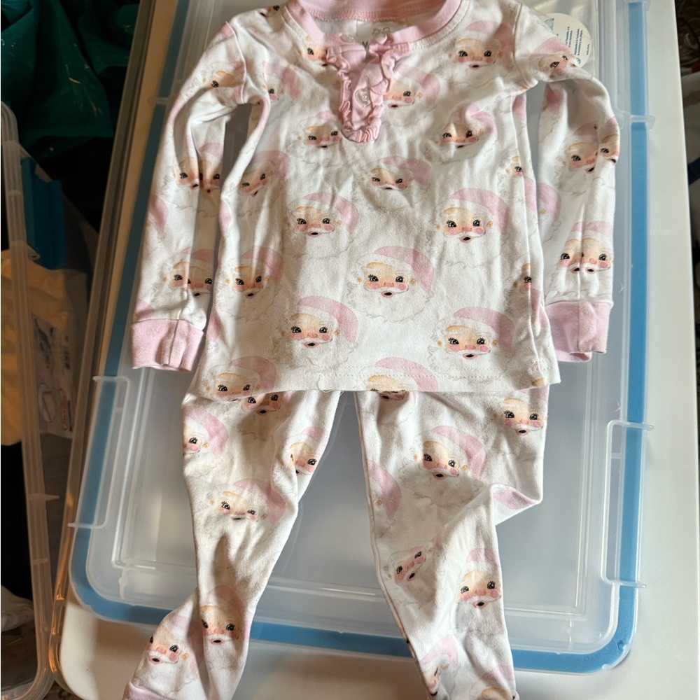 Yoobi Adorable Girls Christmas Santa Pink and White Kids Pajama Set. 3T